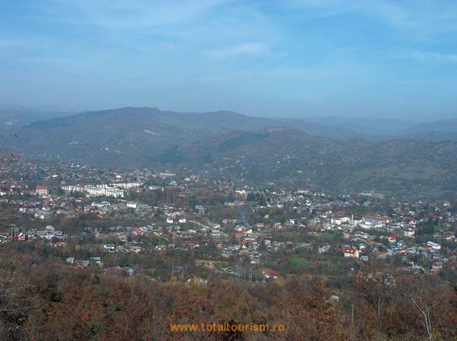 Breaza. Vedere panoramica asupra statiunii Breaza de pe dealul Gurga.